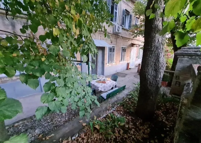 Vito *